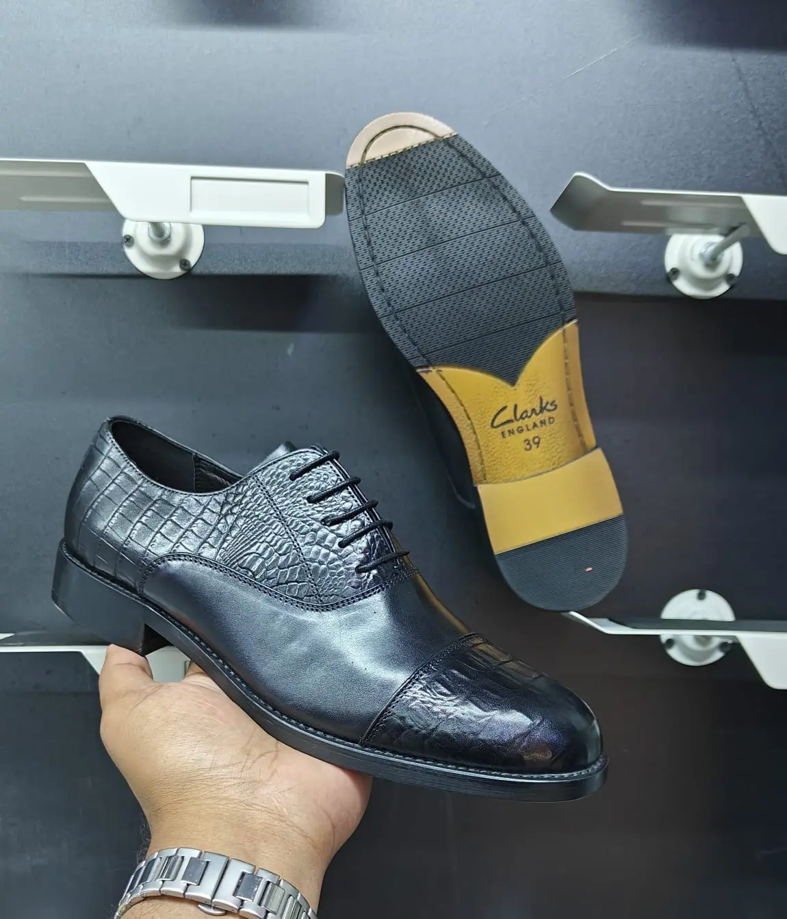 Clarks Executive Croc Oxford Brown alternate view