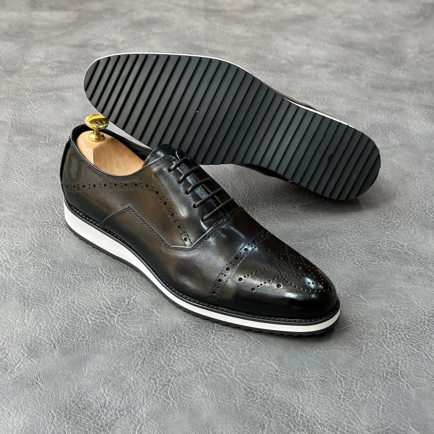John Foster Croc Cap Toe Oxford Black