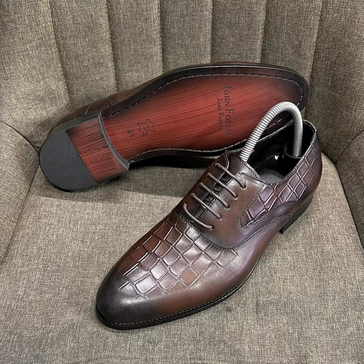 John Foster Wingtip Oxford Shoes – Dark Brown